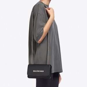 Balenciaga Everyday Wallet On Chain Crossbody Bag